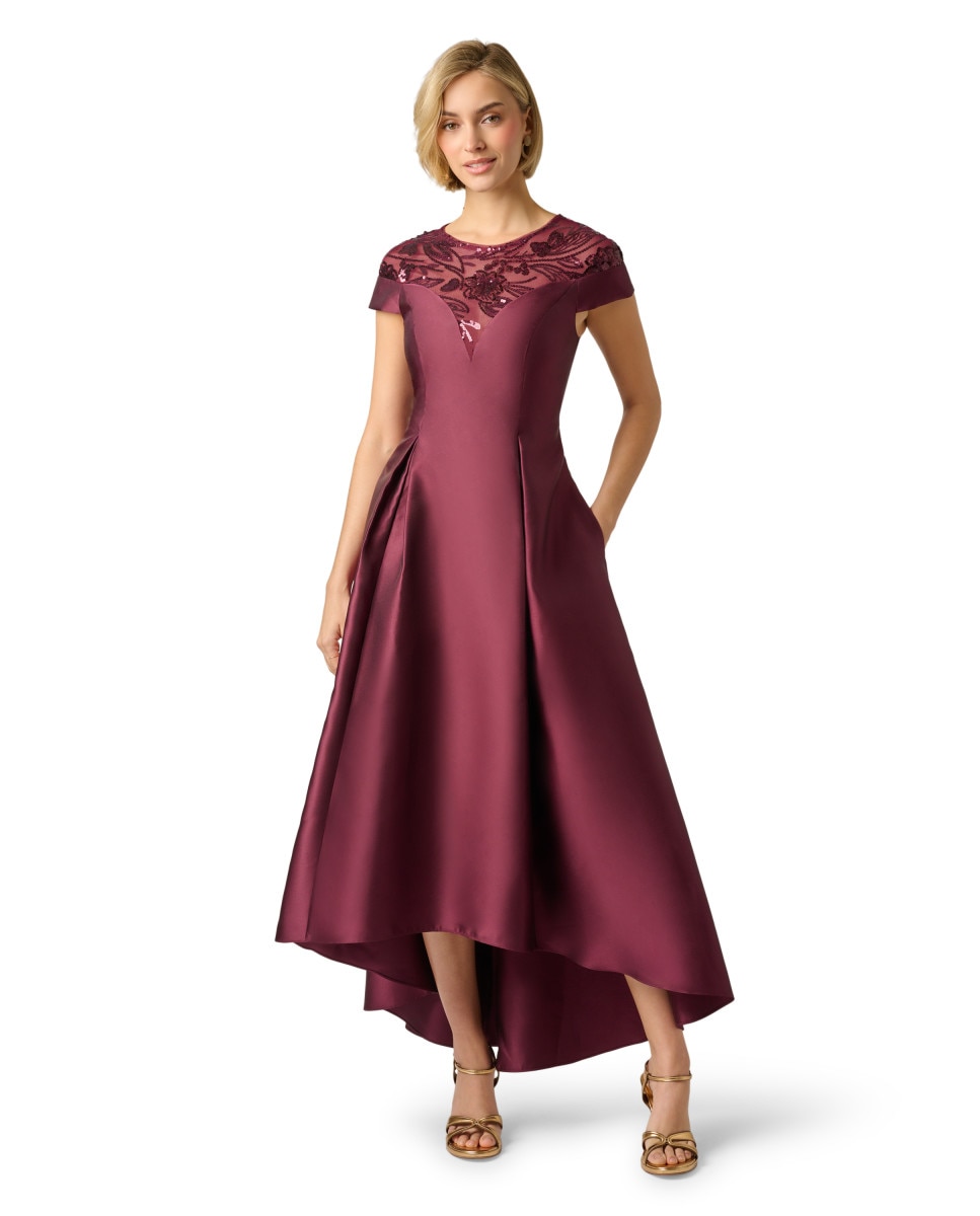 Imagen 0 de Vestido con caida asimétrica y escote floral