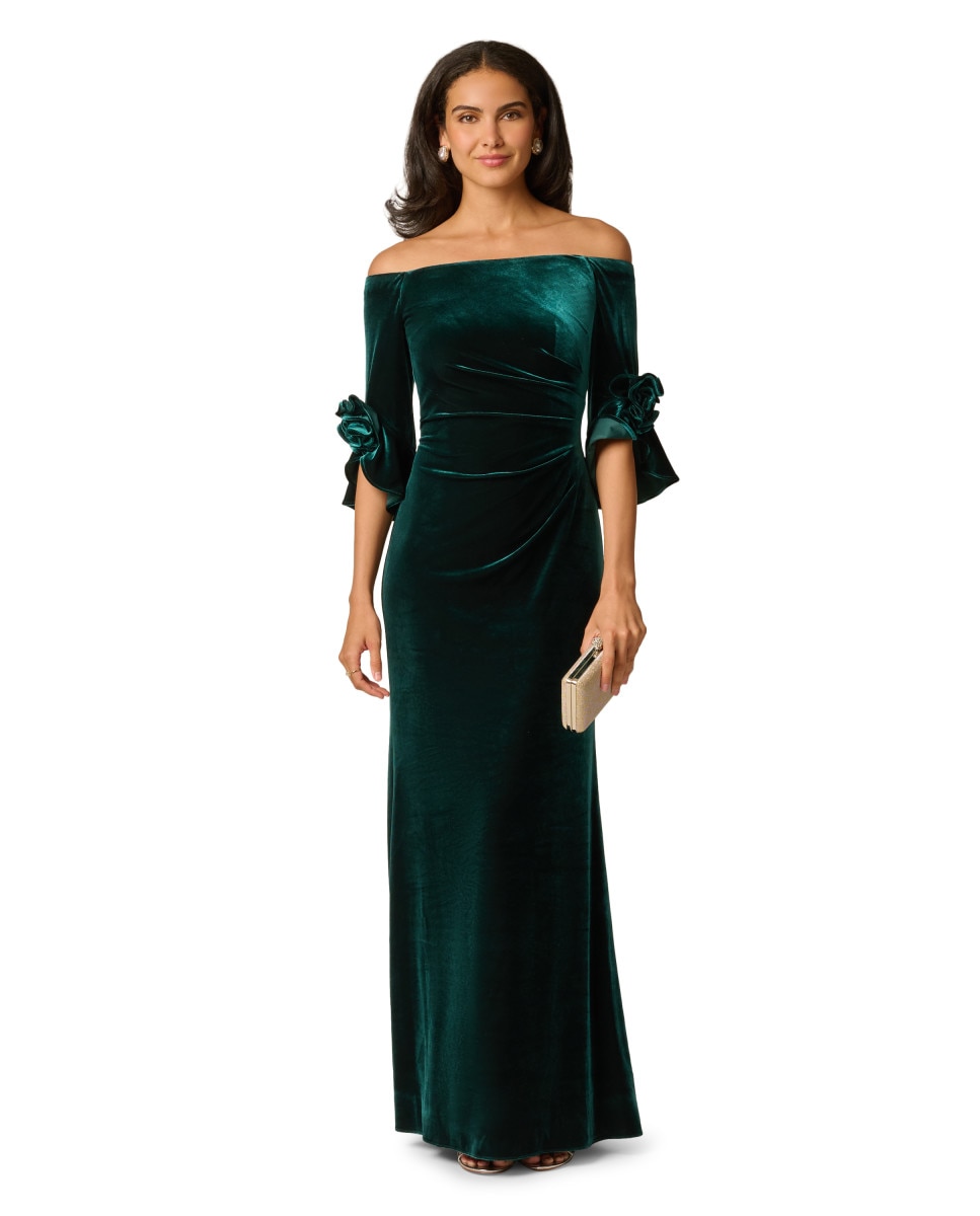 Vestido largo con escote bardot, terciopelo y volantes - Adrianna Papell - Verde Verde-3