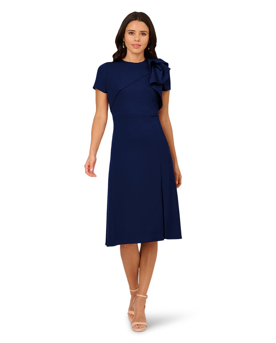 Vestido midi con volante lateral y manga corta - Adrianna Papell - Azul Azul-1