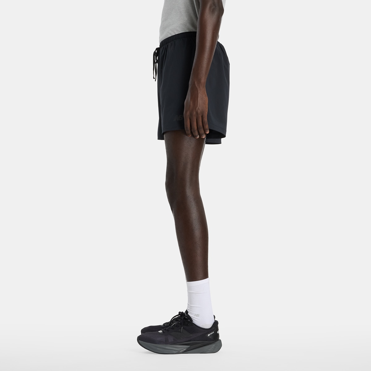 Imagen 2 de Short running de hombre 5" RC Essential New Balance - Negro Negro