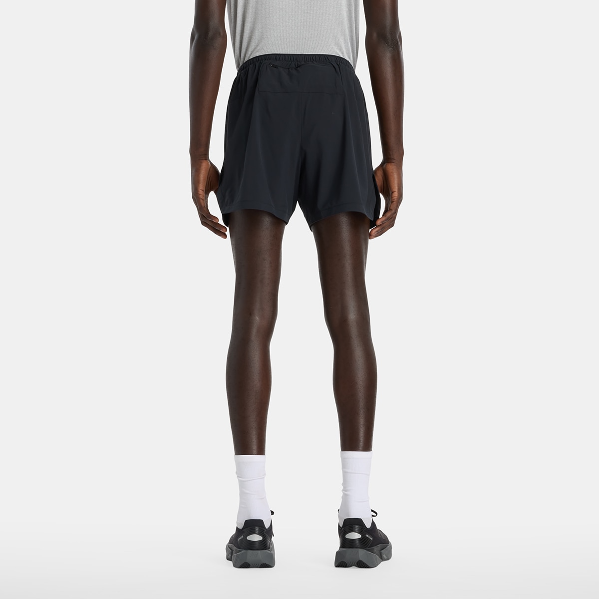 Imagen 3 de Short running de hombre 5" RC Essential New Balance - Negro Negro