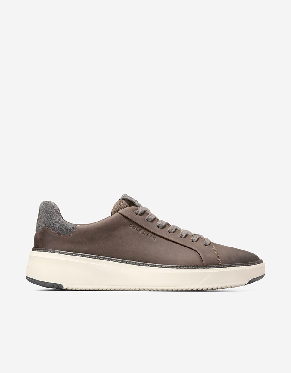 Imagen 0 de Zapatillas deportivas de hombre confeccionadas en cuero ligero Topo
