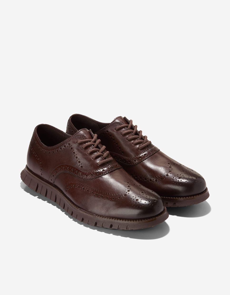 Zapato oxford de hombre confeccionado en piel con punta de ala - Cole Haan - Marrón chocolate Marrón chocolate-5
