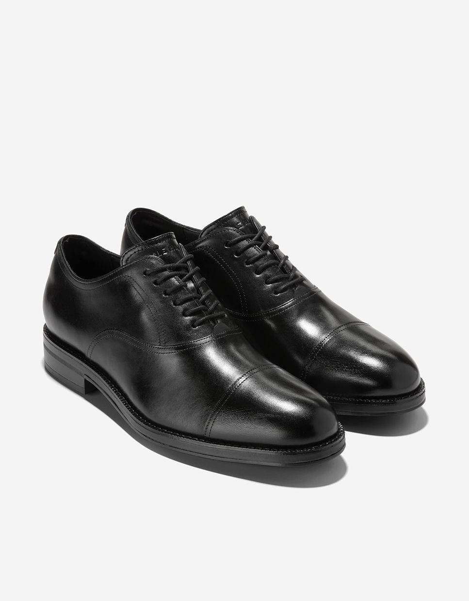 Zapatos de cordones de hombre de estilo clásico confeccionados en piel - Cole Haan - Negro Negro-4