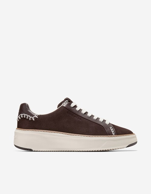 Imagen 0 de Zapatillas de piel de mujer confeccionadas en cuero ligero y flexible