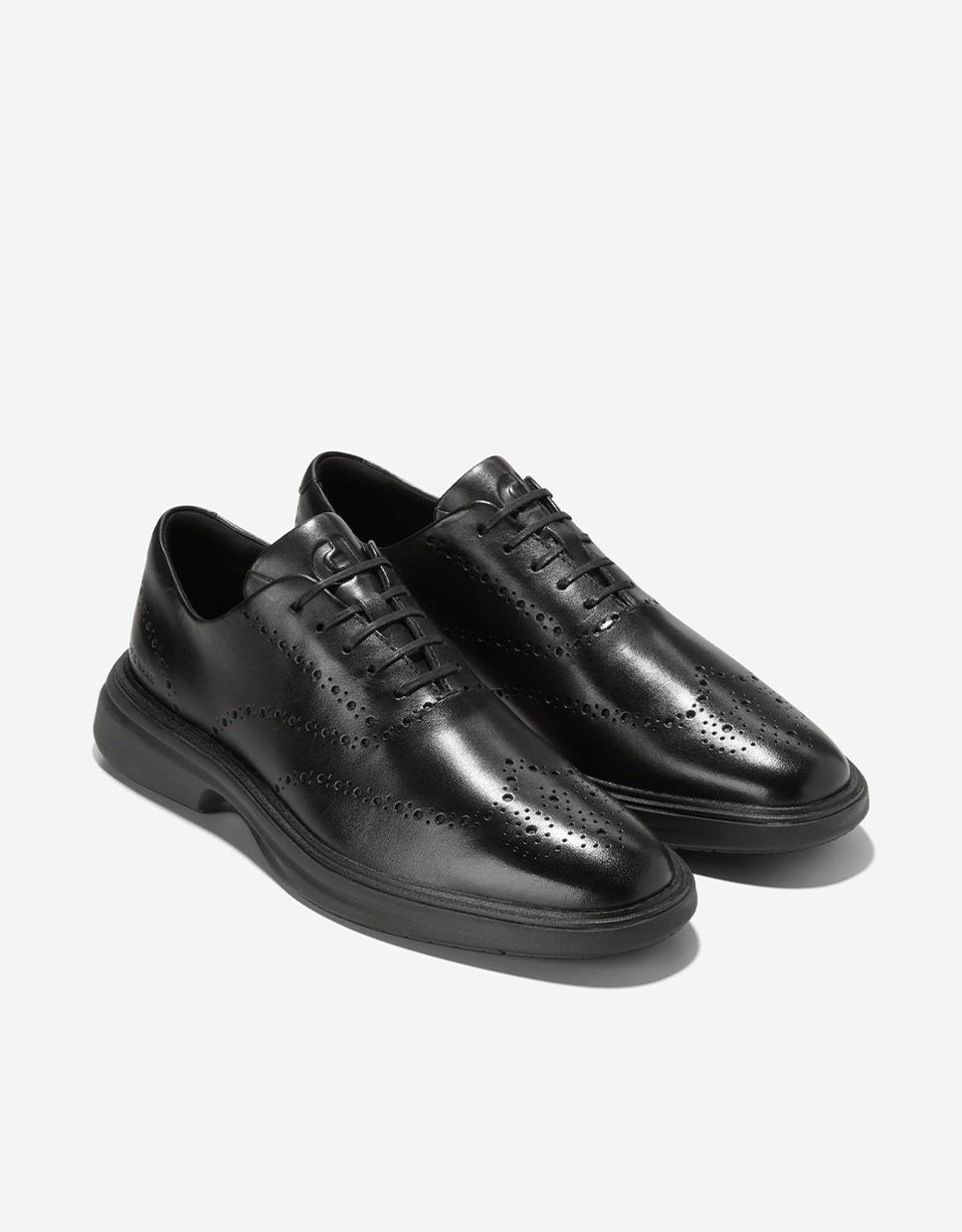 Imagen 5 de Zapato oxford de hombre ultraligero confeccionado en piel - Cole Haan - Negro Negro