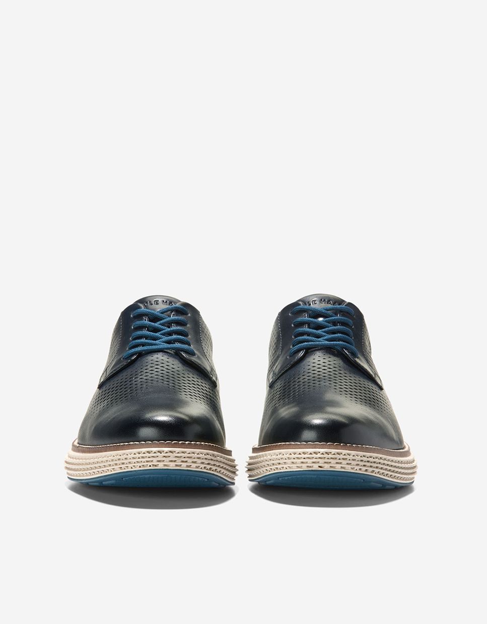 Imagen 2 de Zapato oxford de hombre confeccionado en piel perforada - Cole Haan - Azul Azul