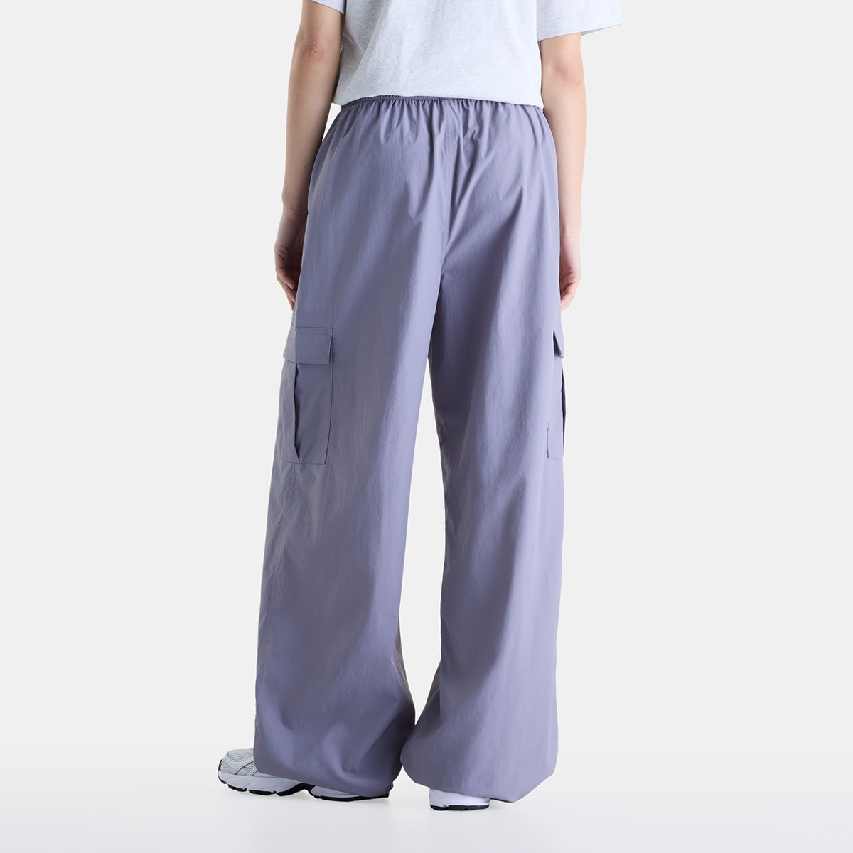 Pantalón casual de mujer Woven Cargo New Balance - Gris Gris-2