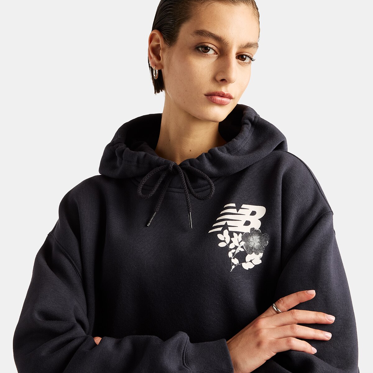 Sudadera con capucha casual de mujer Flowers New Balance - Antracita Antracita-4