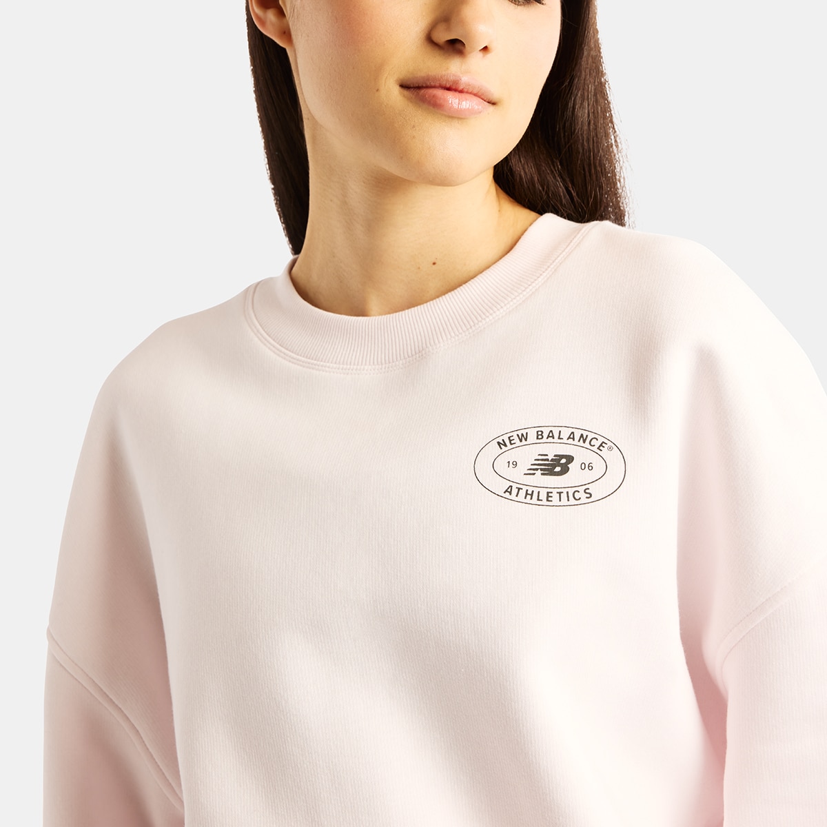 Sudadera casual de mujer Reimagined Fleece Crew New Balance - Rosa claro Rosa claro-3