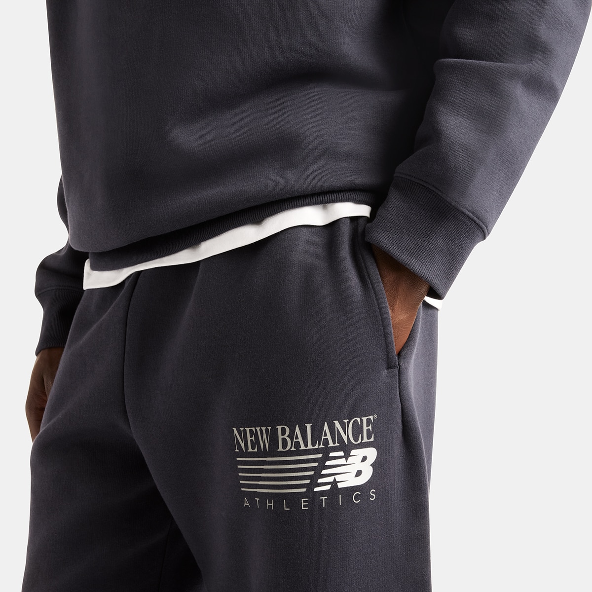 Imagen 4 de Sudadera casual de hombre Reimagined Fleece New Balance - Antracita Antracita