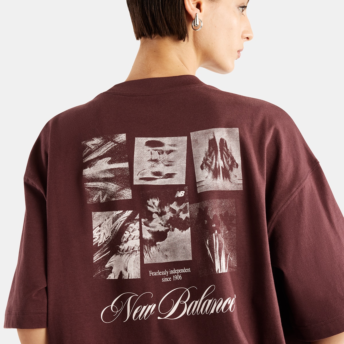 Imagen 3 de Camiseta casual de mujer Flowers Oversized New Balance - Granate Granate