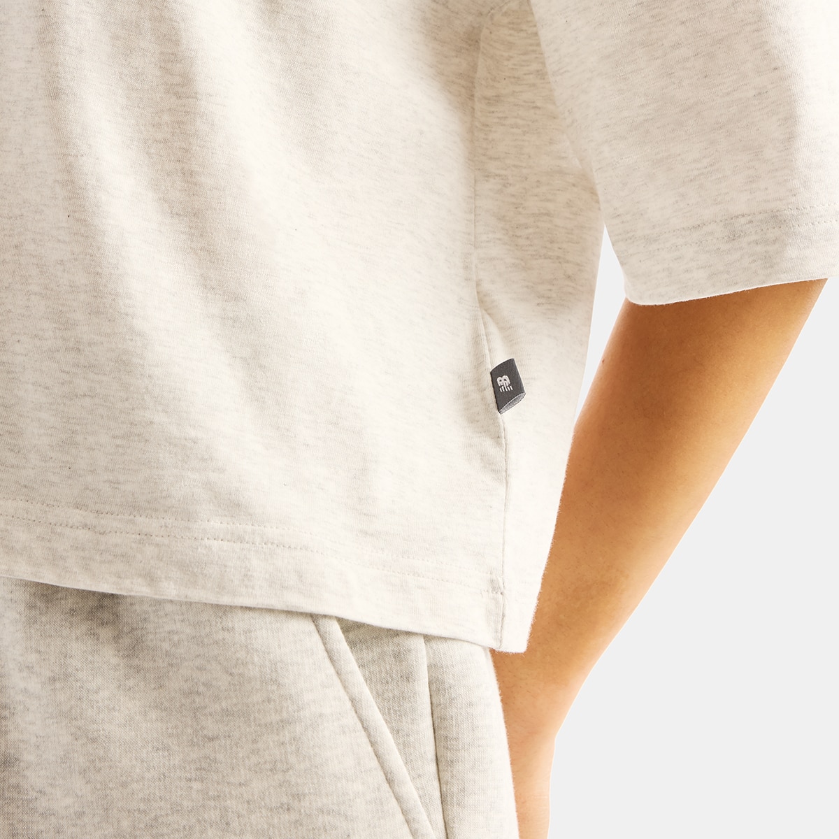 Camiseta casual de mujer Reimagined Relaxed New Balance - Gris Gris-6