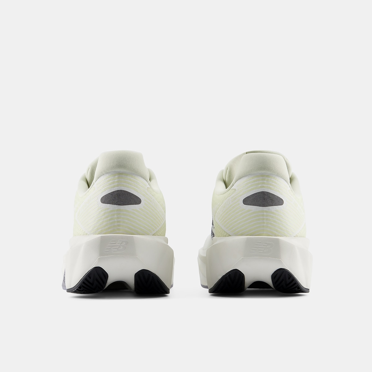Zapatillas running de niños FuelCell Rebel Lace New Balance - Blanco / Pistacho Blanco / Pistacho-6