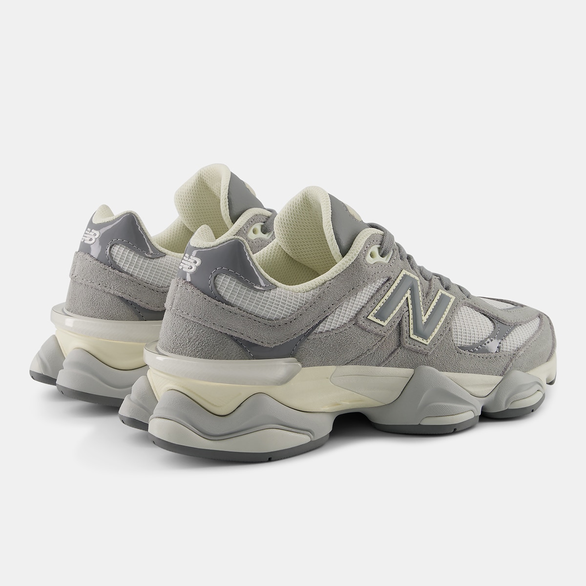 Imagen 7 de Zapatillas casual de mujer 9060 New Balance - Gris Gris