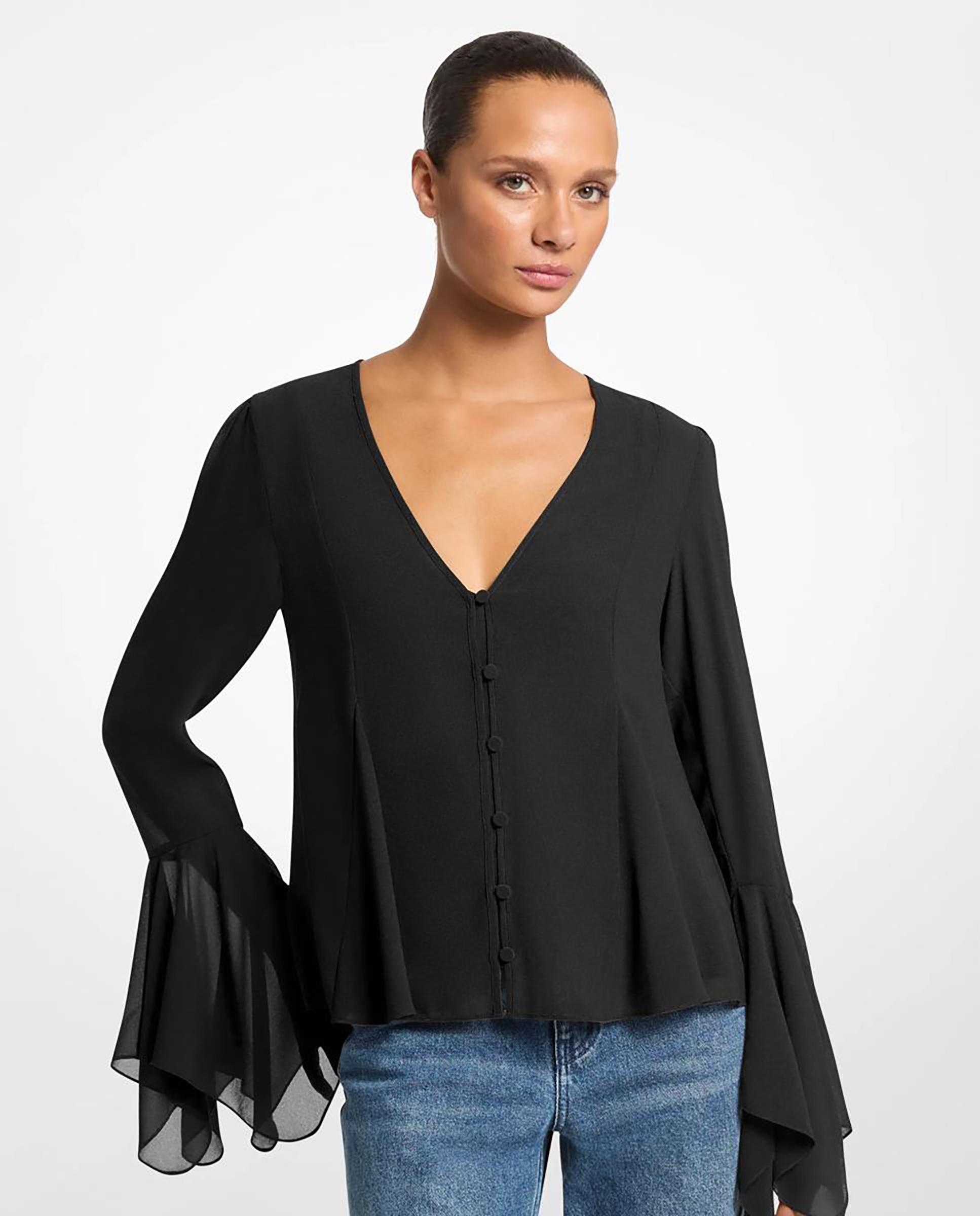 Imagen 0 de Blusa de mujer de georgette con mangas acampanadas Negro