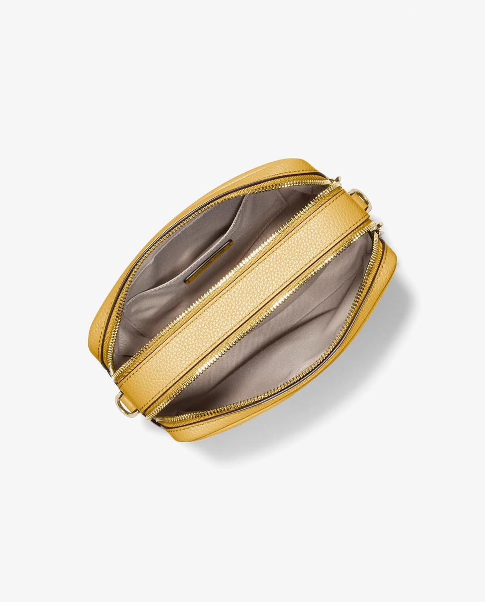 Imagen 3 de Bandolera de mujer para cámara bryant mediana de piel granulada - Michael Michael Kors - Amarillo Amarillo