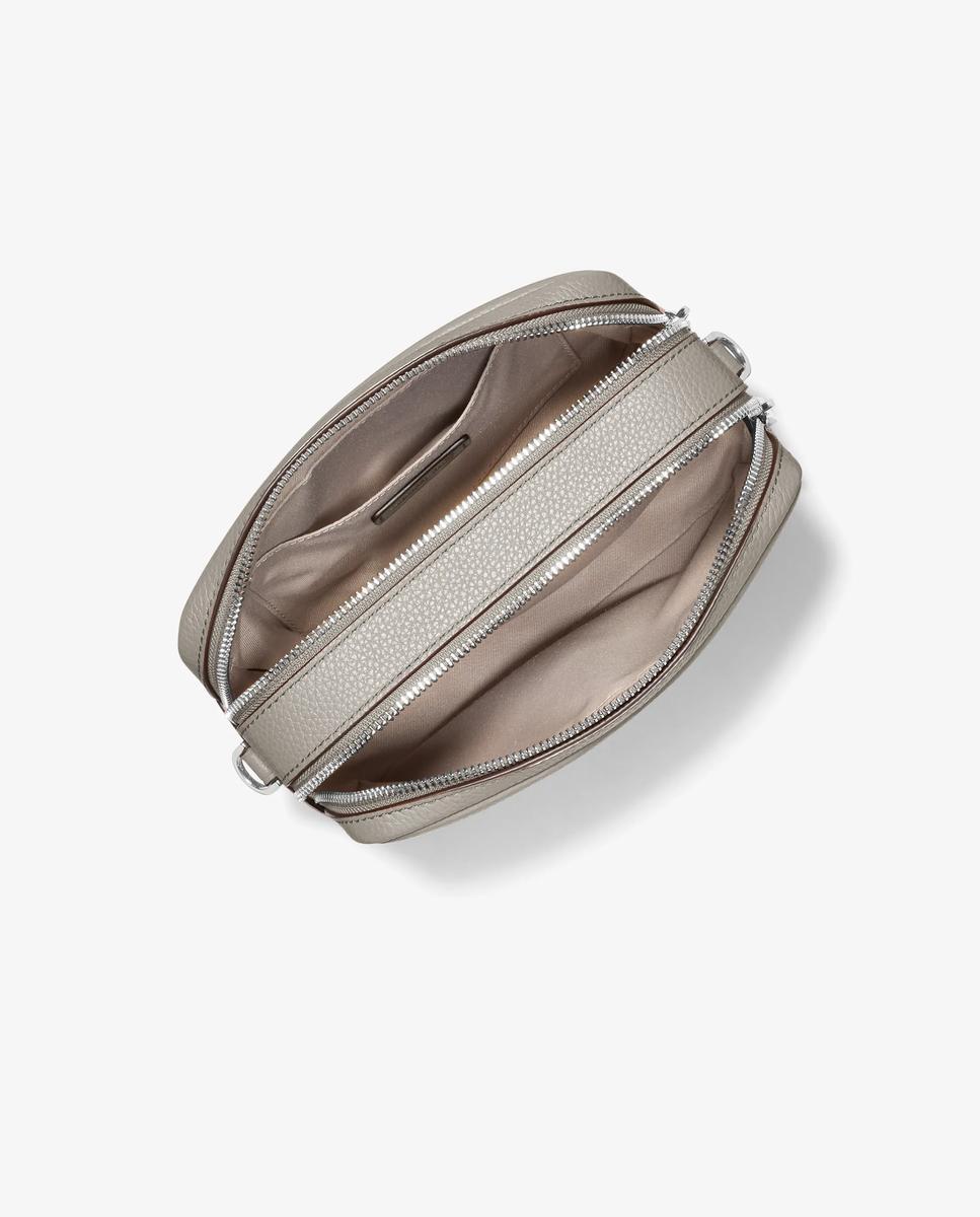 Imagen 3 de Bandolera de mujer para cámara bryant mediana de piel granulada - Michael Michael Kors - Piedra Piedra