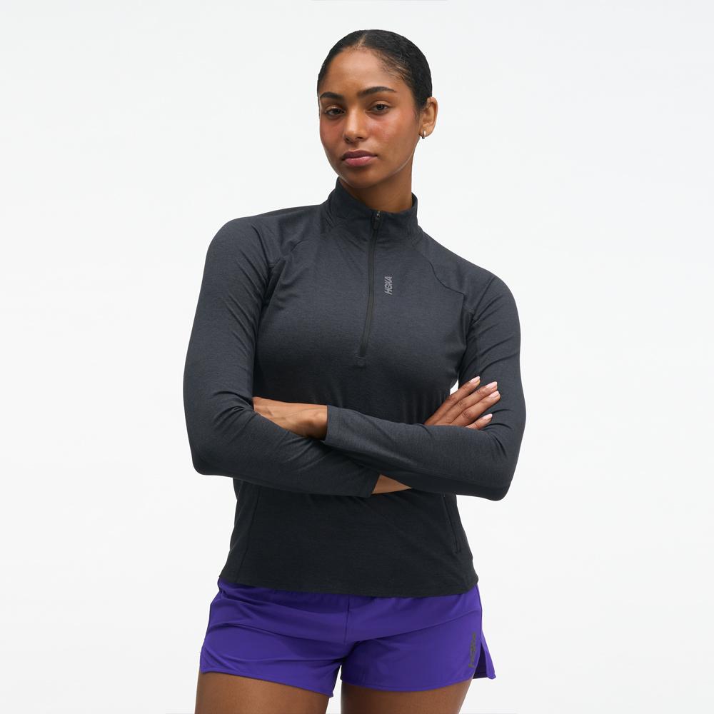 Imagen 0 de Camiseta de mujer SKYFORM HALF ZIP HOKA Negro