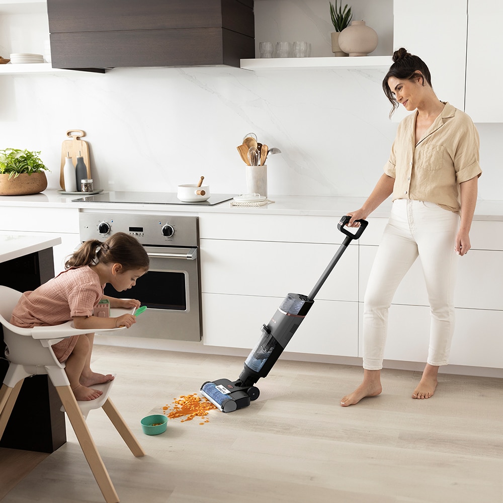 Imagen 5 de Aspirador de escoba sin cable Shark WD210EU Hydrovac 2 en 1 para suelos duros - Gris Gris