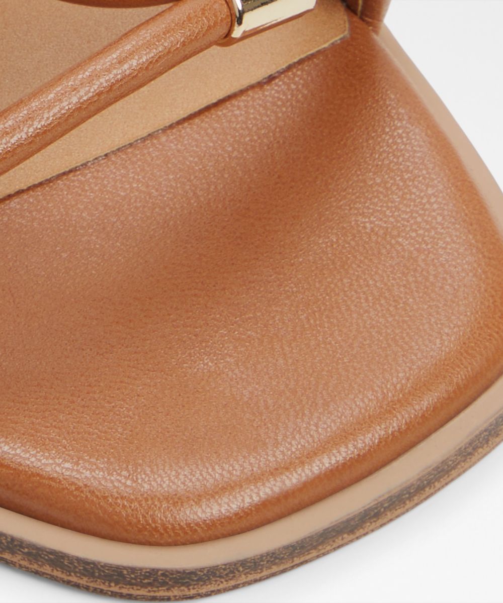 Sandalias planas de mujer con punta cuadrada - Aldo - Camel Camel-7