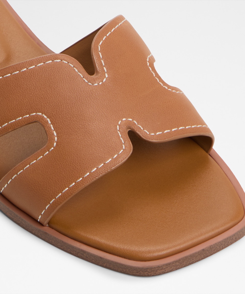 Sandalias planas de mujer con punta cuadrada - Aldo - Camel Camel-5