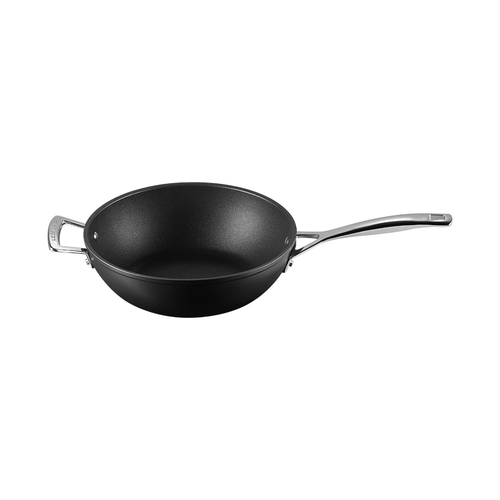 Imagen 2 de Sartén wok de aluminio antiadherente con asa Le Creuset - Negro Wok de 26 cm Negro