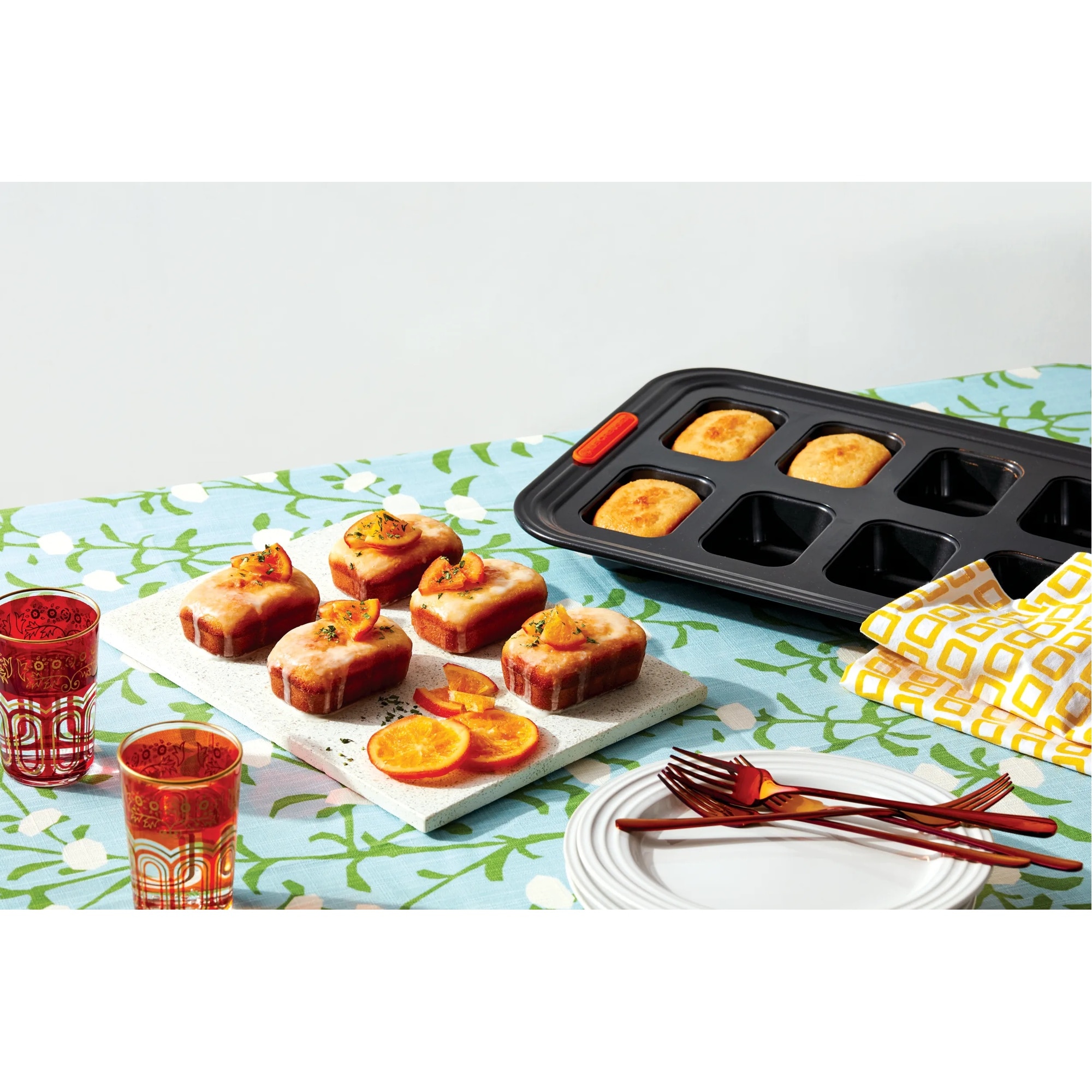Imagen 4 de Molde para 8 bizcochitos Le Creuset - Negro Negro