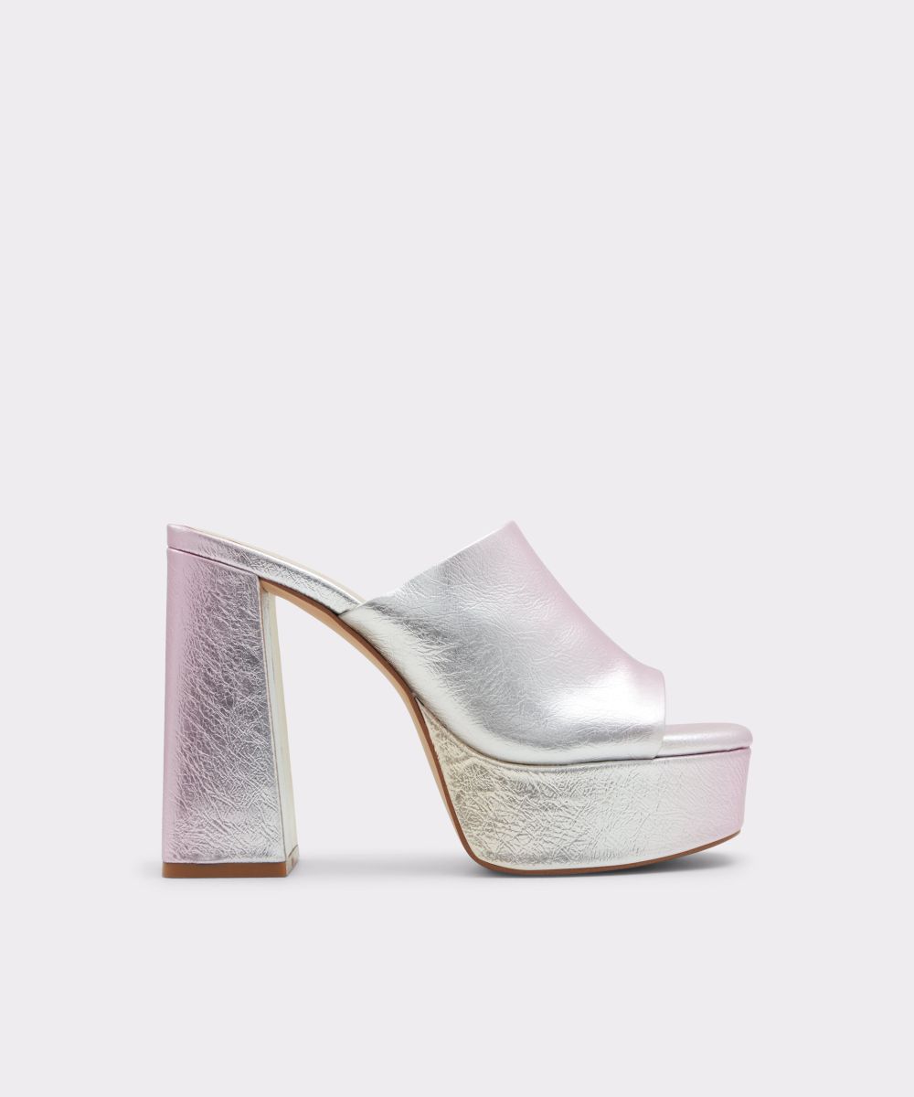 Sandalias de tacón de mujer de piel en color plata