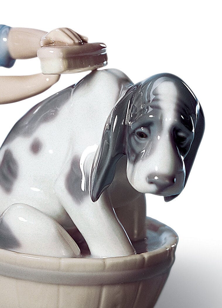 Imagen 3 de Figura decorativa Lavando al perro Lladró - Blanco Blanco