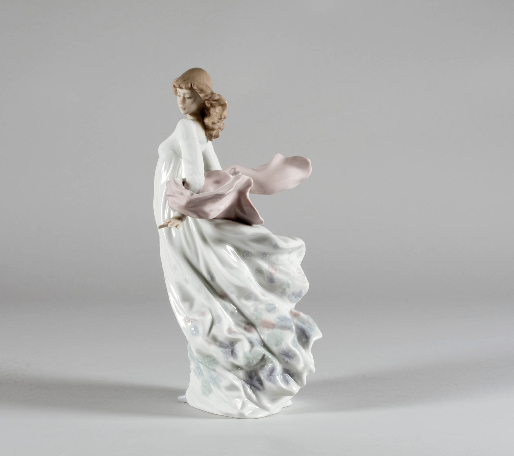 Figura mujer Esplendor primaveral Lladró · Lladró · El Corte Inglés