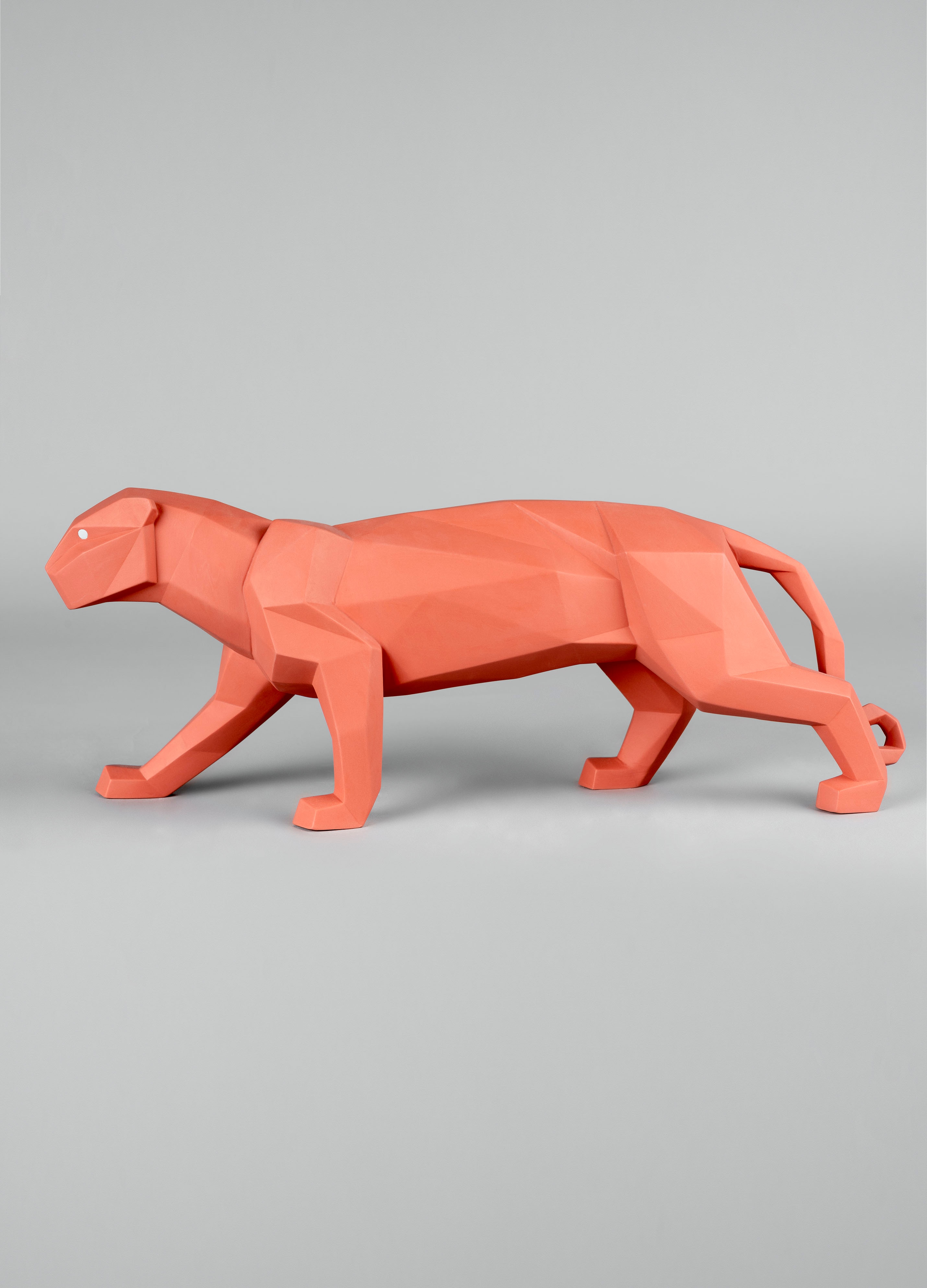 Imagen 4 de Figura Pantera. Coral mate Lladró - Coral Coral