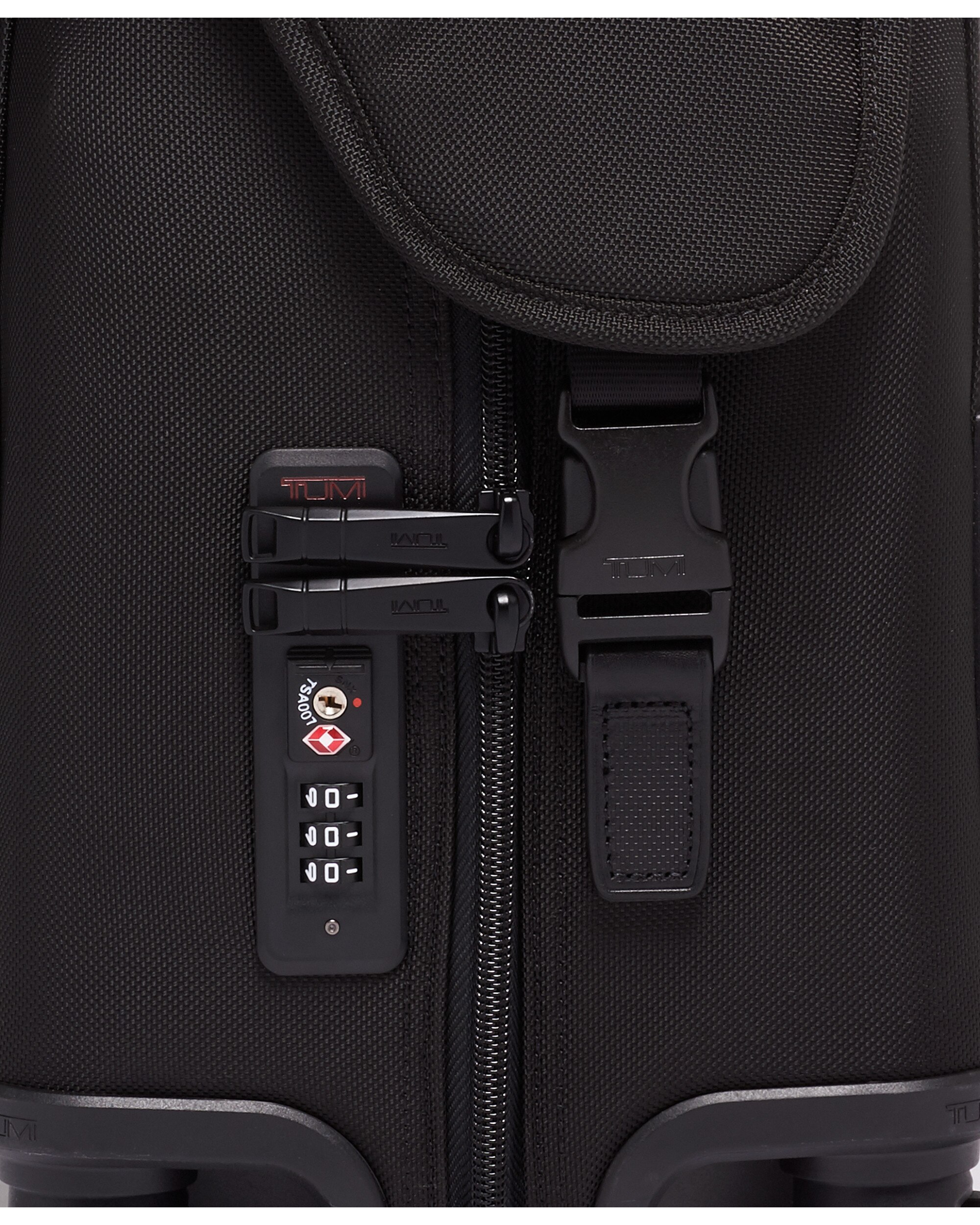 Maleta de cabina para trajes Alpha 3 blanda con capacidad de 30 L - Tumi - Negro Negro-5