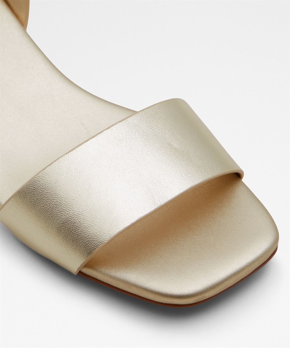 Sandalias planas de mujer con punta cuadrada - Aldo - Oro Oro-6