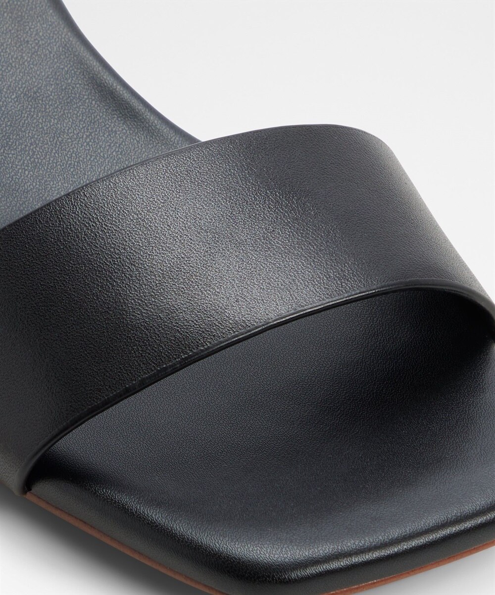 Sandalias planas de mujer con punta cuadrada - Aldo - Negro Negro-8