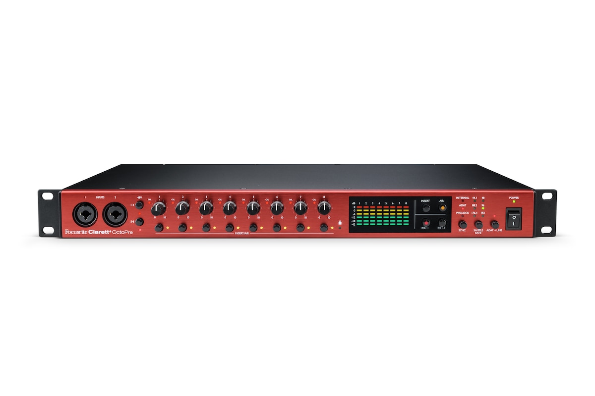 Previo de estudio Focusrite Clarett+ Octopre Rojo-1