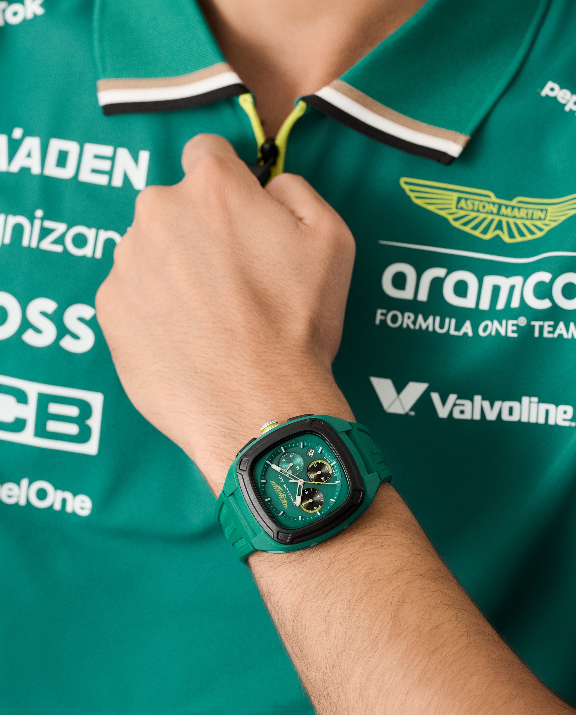 Imagen 4 de Reloj de hombre ovrw formula 1 mtfo1f501 de silicona - Aston Martin - Verde Verde