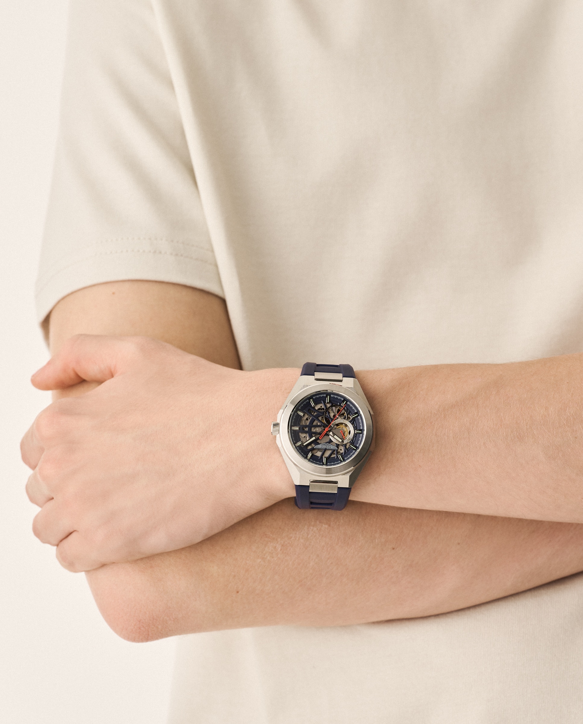 Imagen 3 de Reloj de hombre tks thrill mtri3f602 automático de silicona - Aston Martin - Azul Azul
