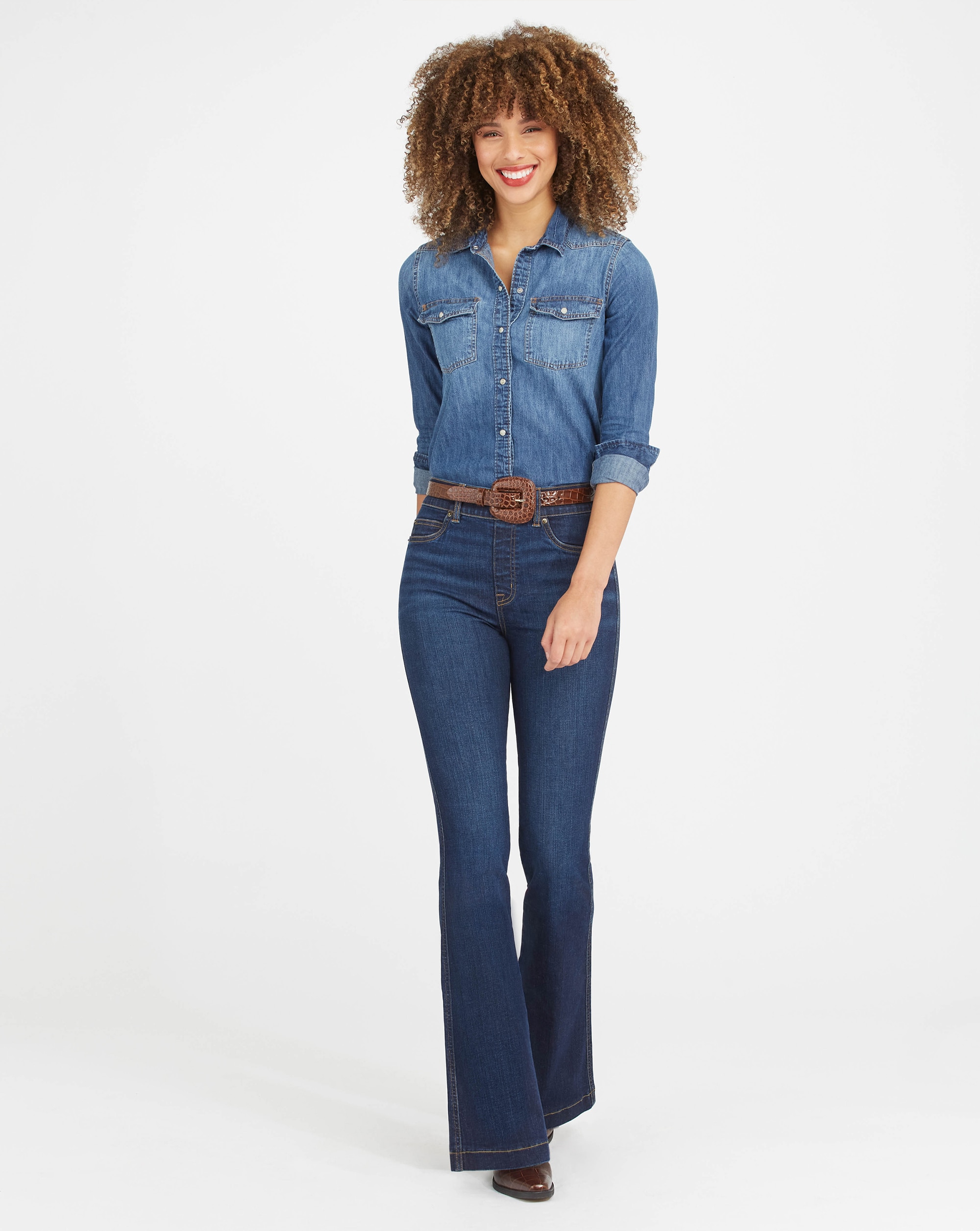 Imagen 0 de Leggin de mujer moldeador vaquero con campana