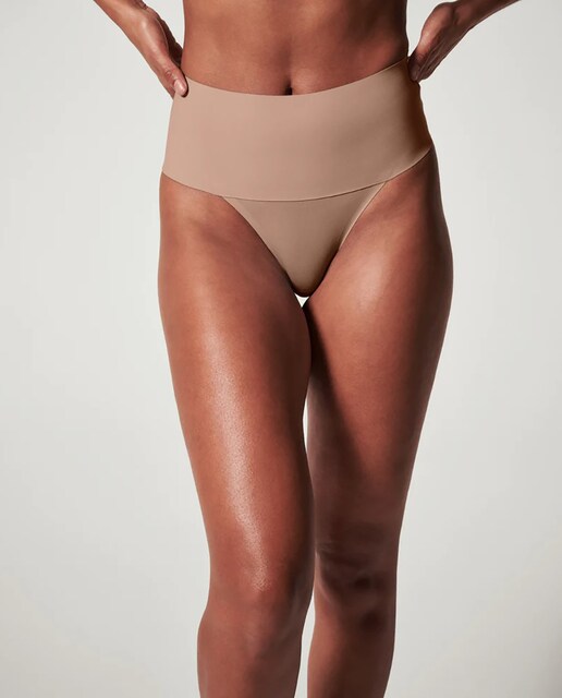 Imagen 0 de Tanga moldeador de talle alto sin costuras