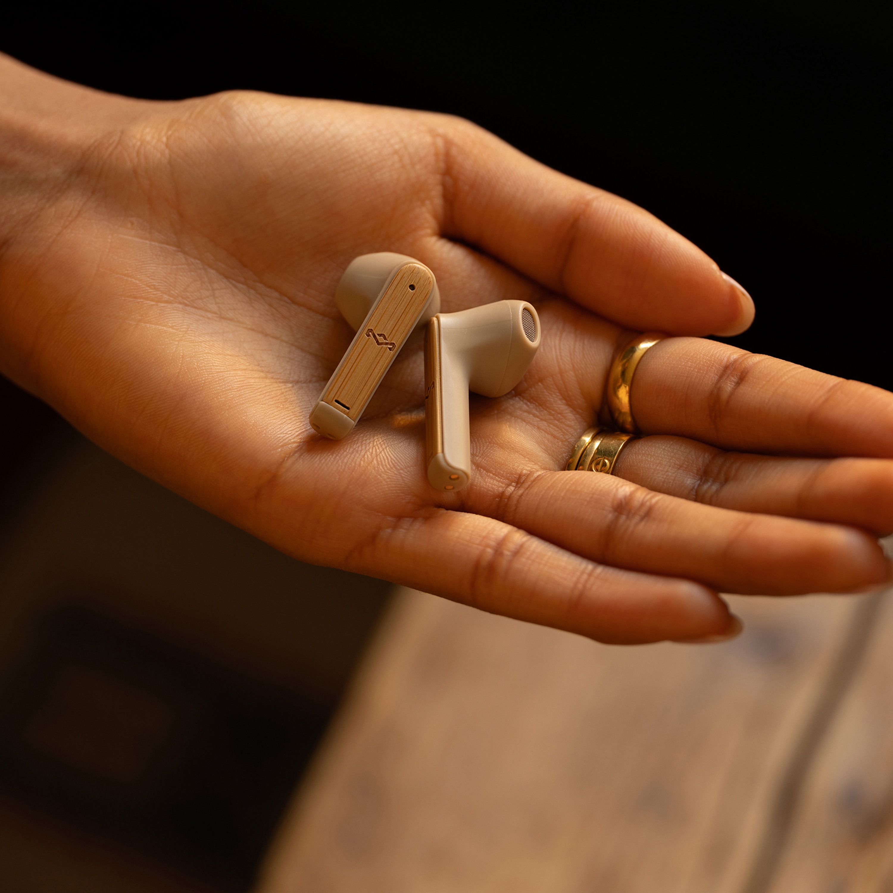 Auriculares Bluetooth de The House of Marley Zion - Crema Crema-5