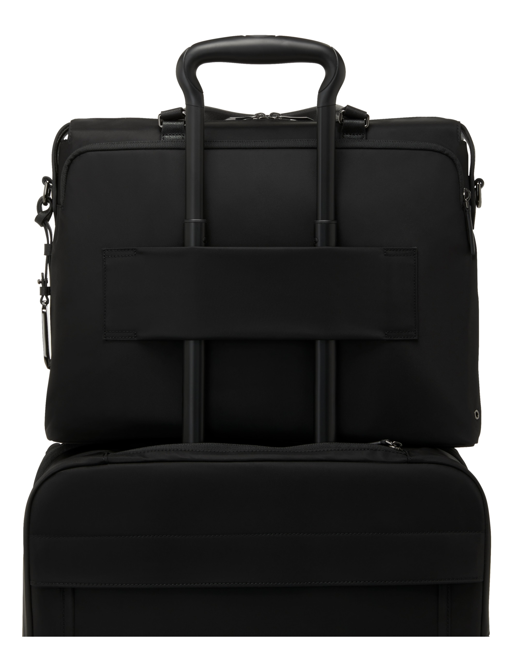 Imagen 2 de Maletín kendallville voyageur de nailon y piel con correa extraíble - Tumi - Negro Negro