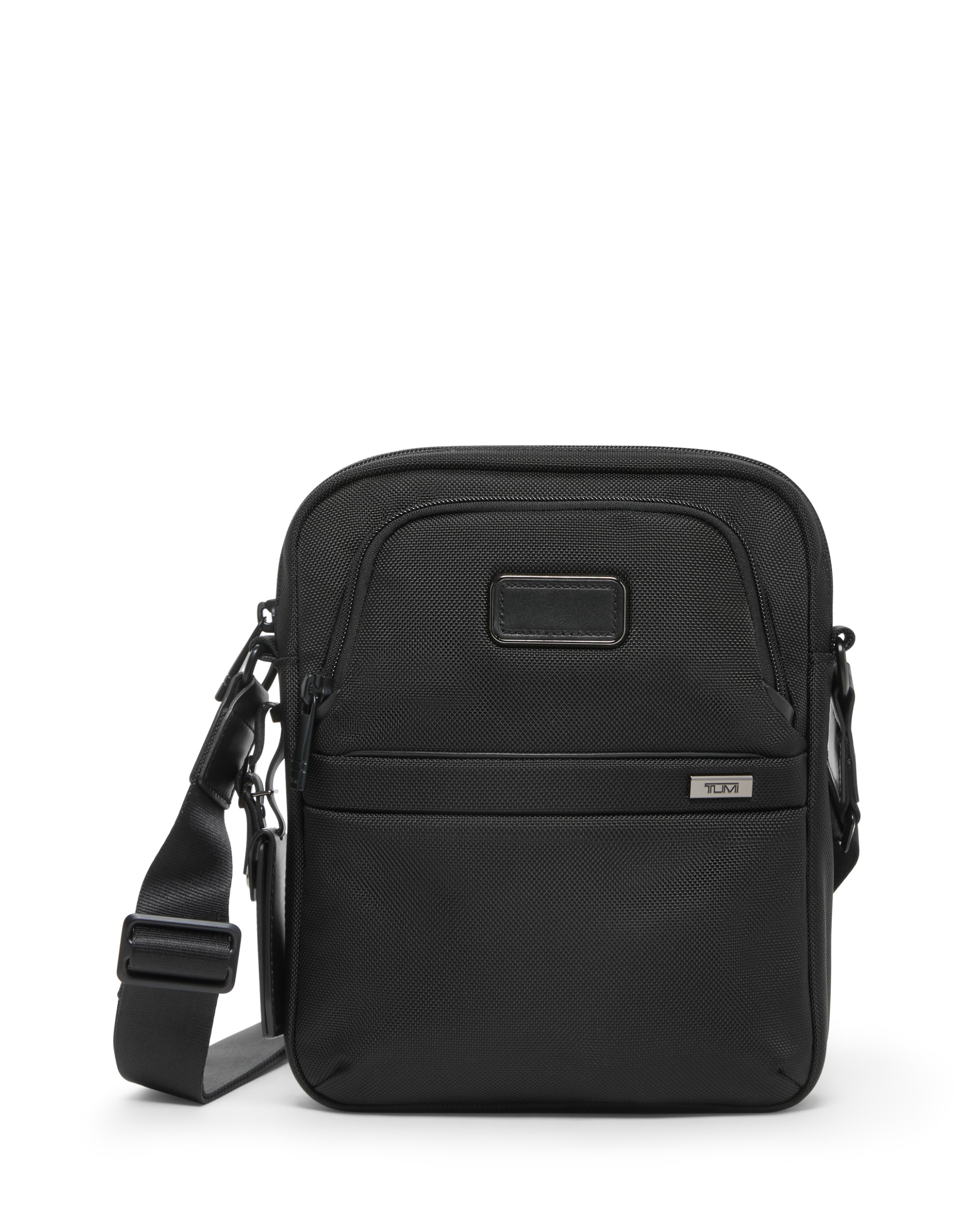 Imagen 0 de Bolso crossbody mediano Alpha de nylon balístico Negro
