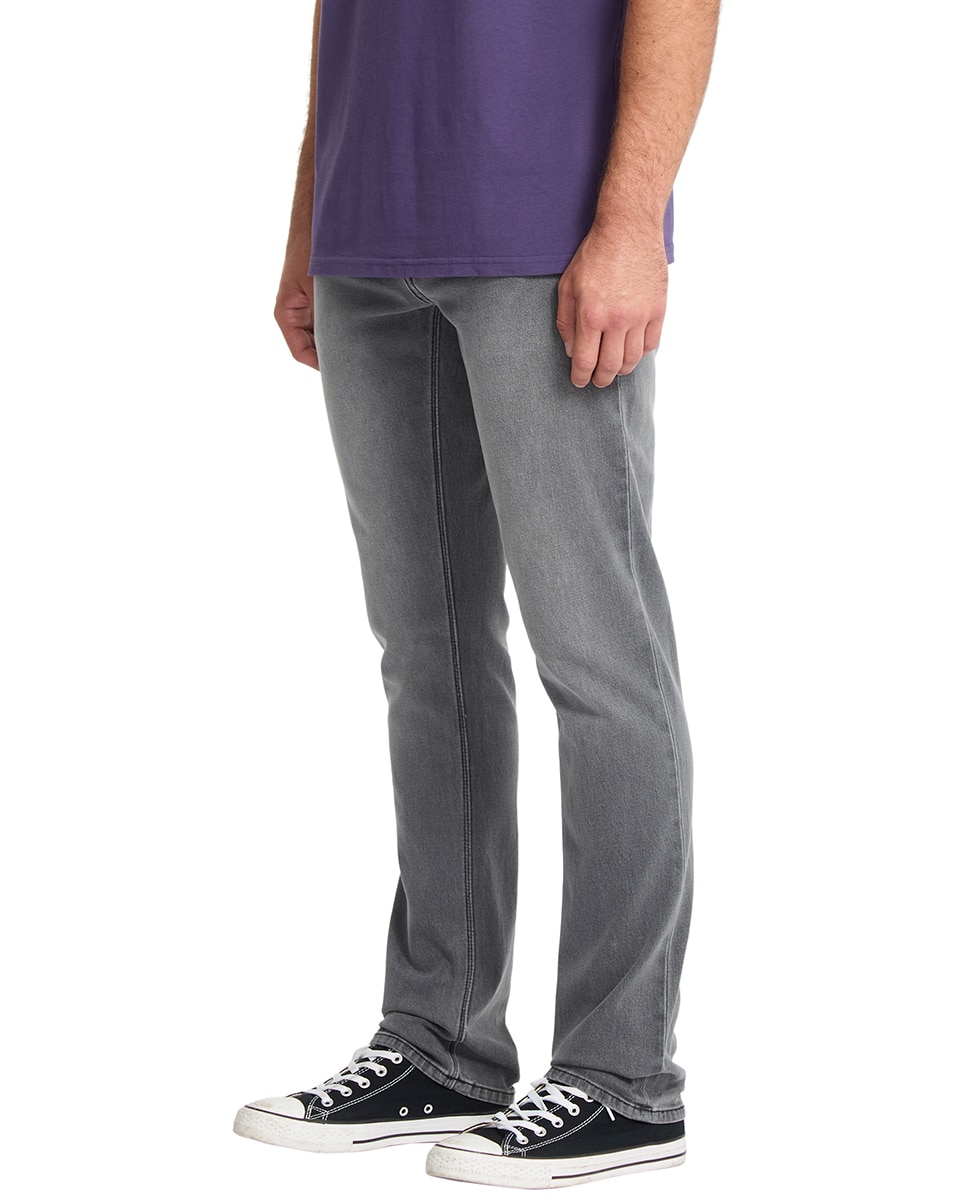 Imagen 4 de Vaquero de hombre modelo Vorta con corte slim 15 - Volcom - Gris Piedra Gris Piedra