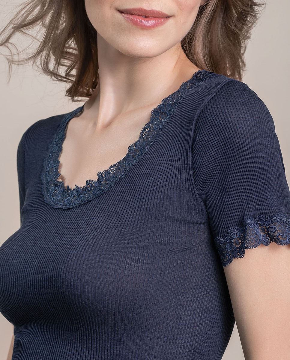 Camiseta interior de mujer manga corta plisado con encaje en los bordes - Vittoria B. Intimo - Azul marino Azul marino-3