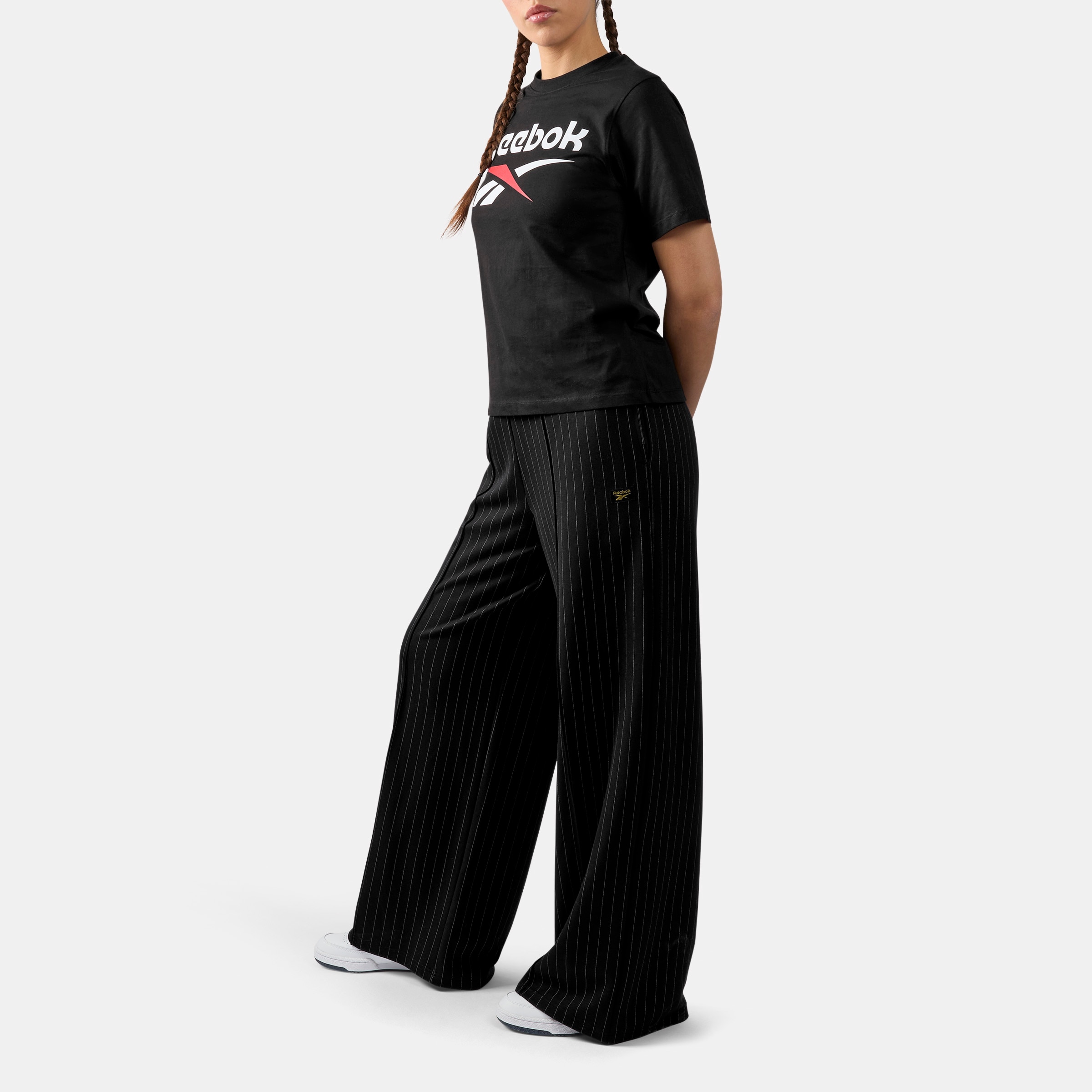 Camiseta de mujer Wren 2 Colour Logo Crew REEBOK - Negro Negro-3