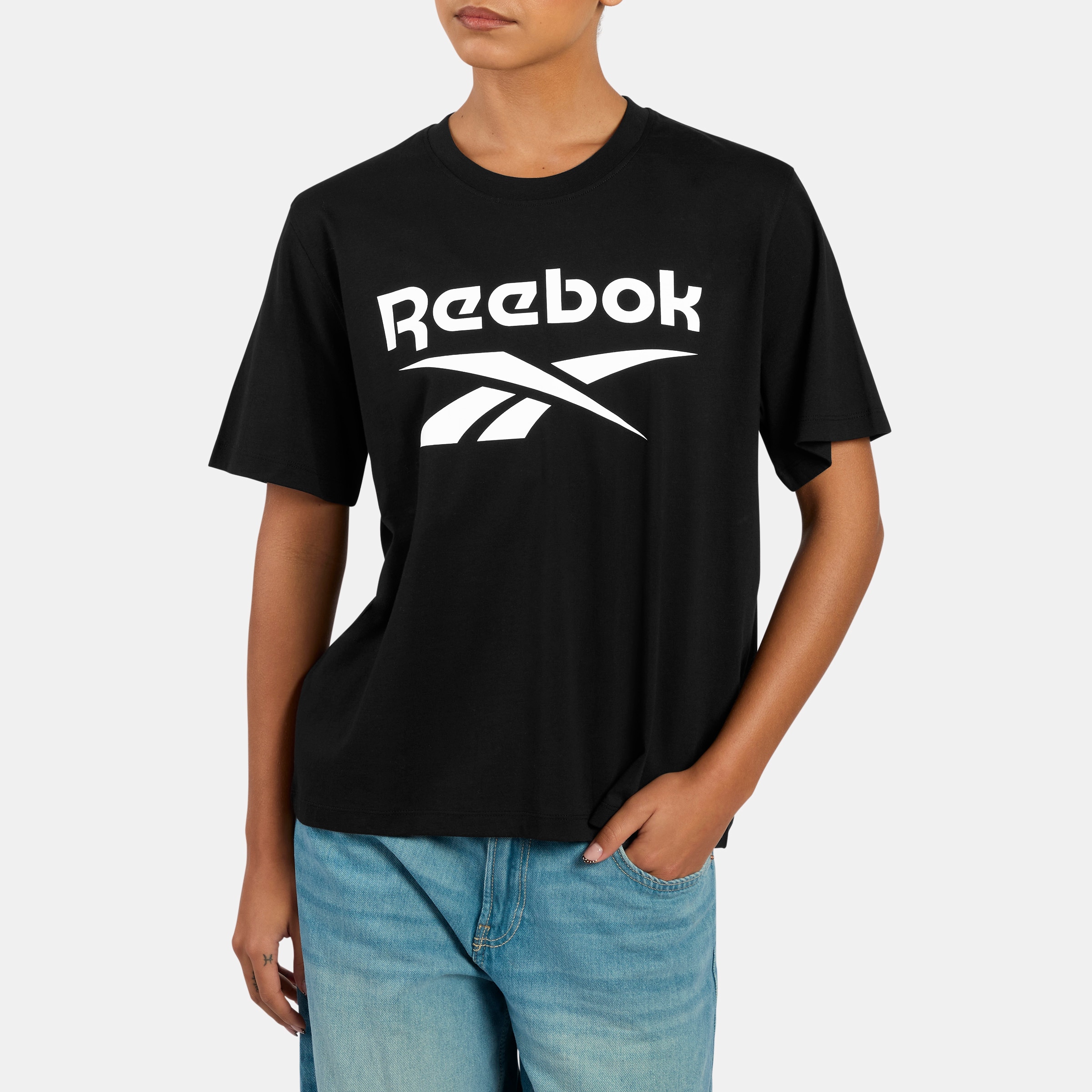 Imagen 0 de Camiseta de mujer Nova Big Logo Oversized REEBOK Negro