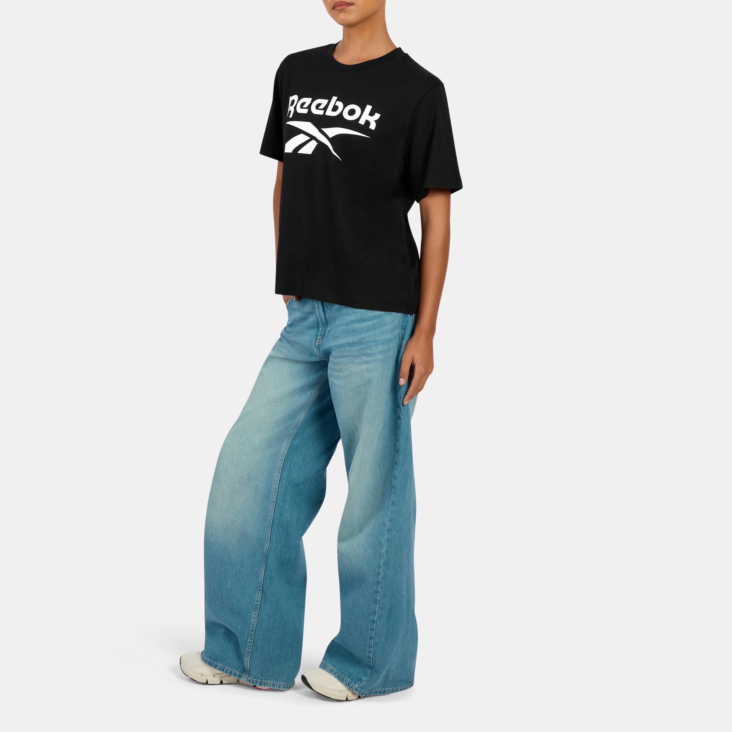 Camiseta de mujer Nova Big Logo Oversized REEBOK - Negro Negro-3