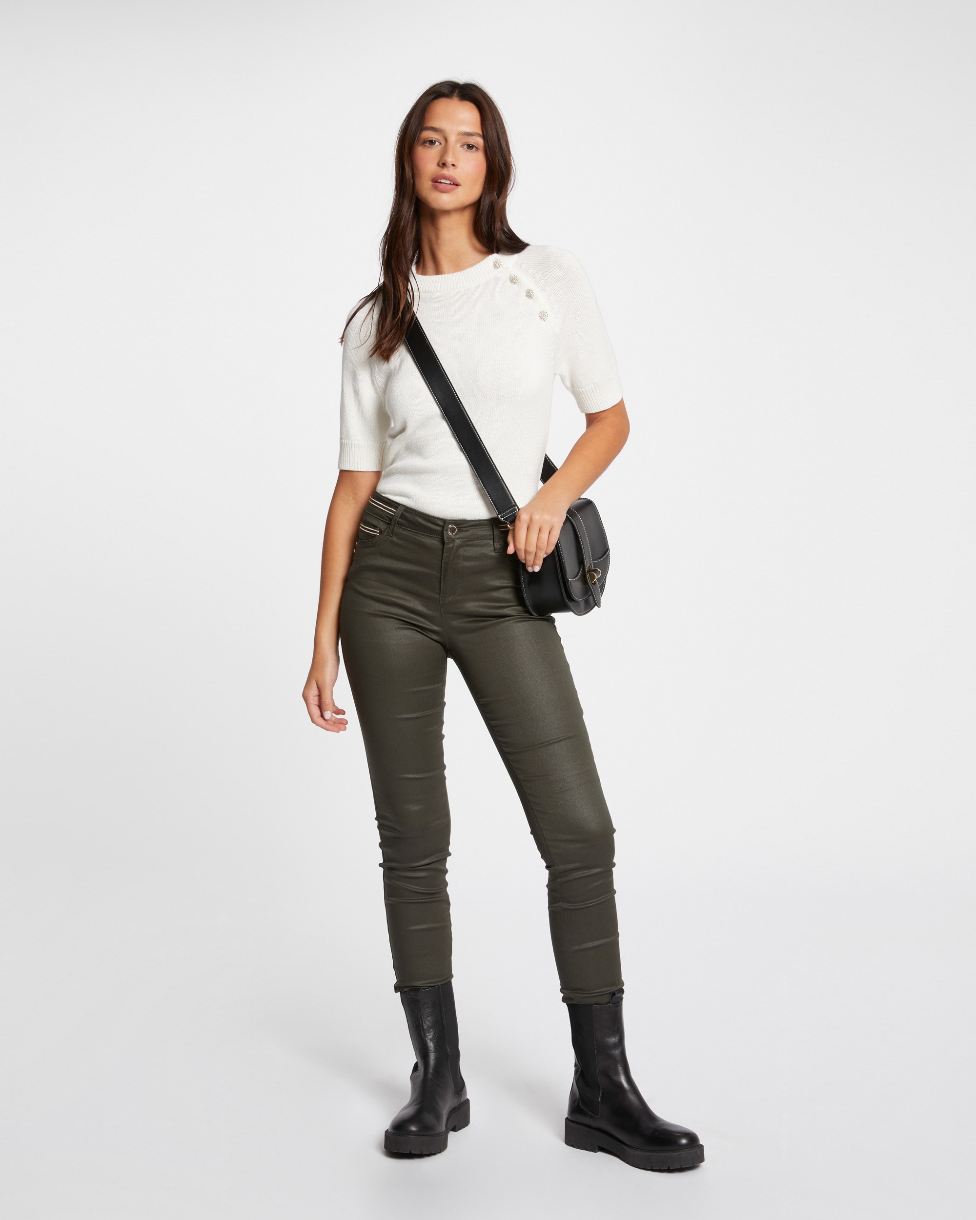 Imagen 0 de Pantalón de mujer slim efecto mojado Verde oscuro