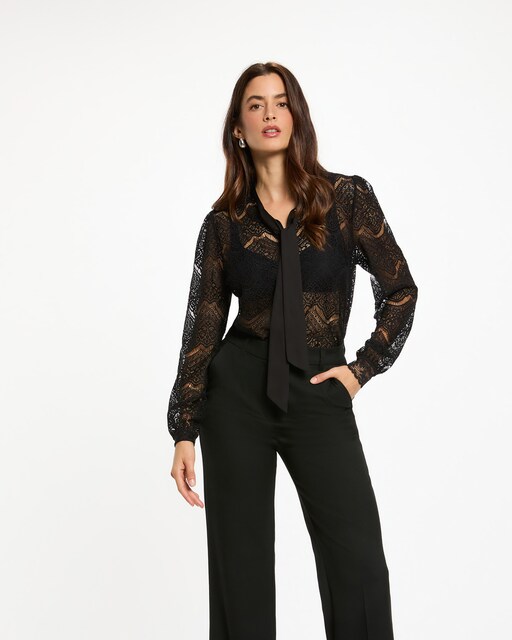 Imagen 0 de Blusa de mujer de encaje con lazada